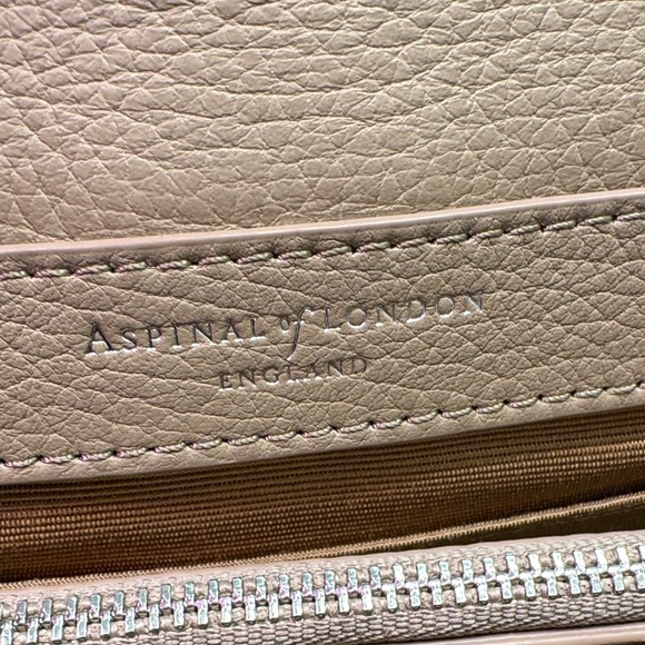 Aspinal of London Medium Lottie Leather Shoulder Bag - Picture 9 of 14